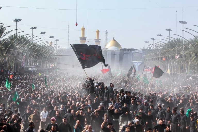 مجمع اربعینیون